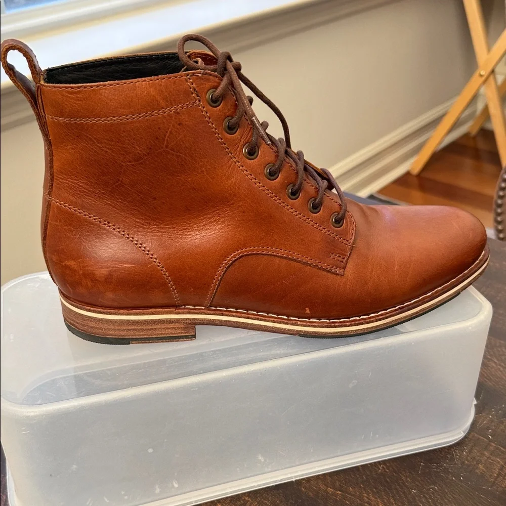 Helm The Zind Teak Men Classic Cognac Leather Chukka Boot 11.5 Autumn Office
